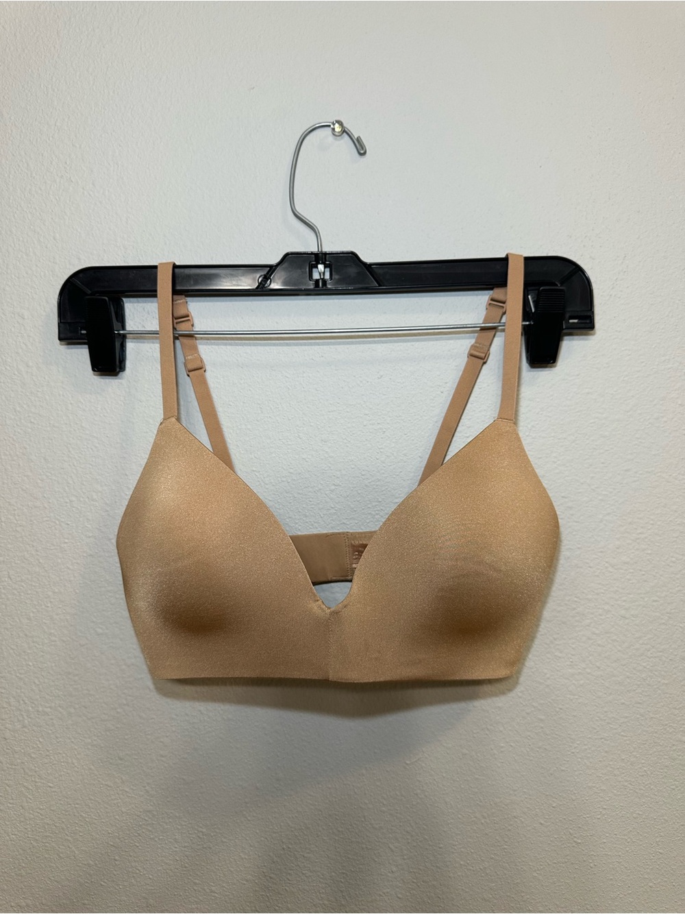SKIMS Smooth Nude Seamless Bra